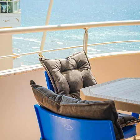 Apartament Bliss By *